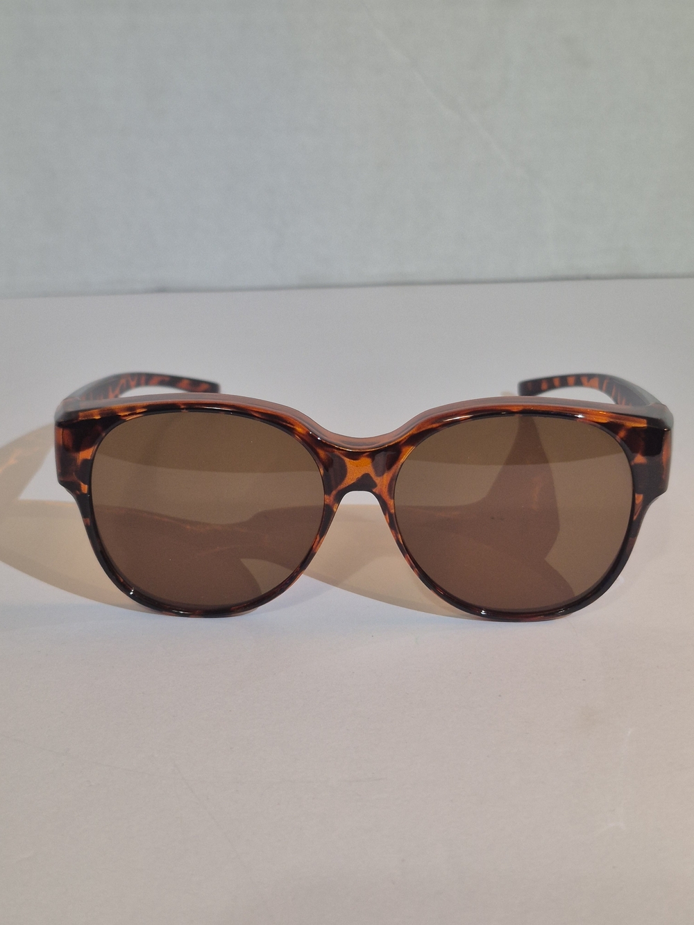Tortoiseshell Round Women's Sunglasses - Brown Lenses
